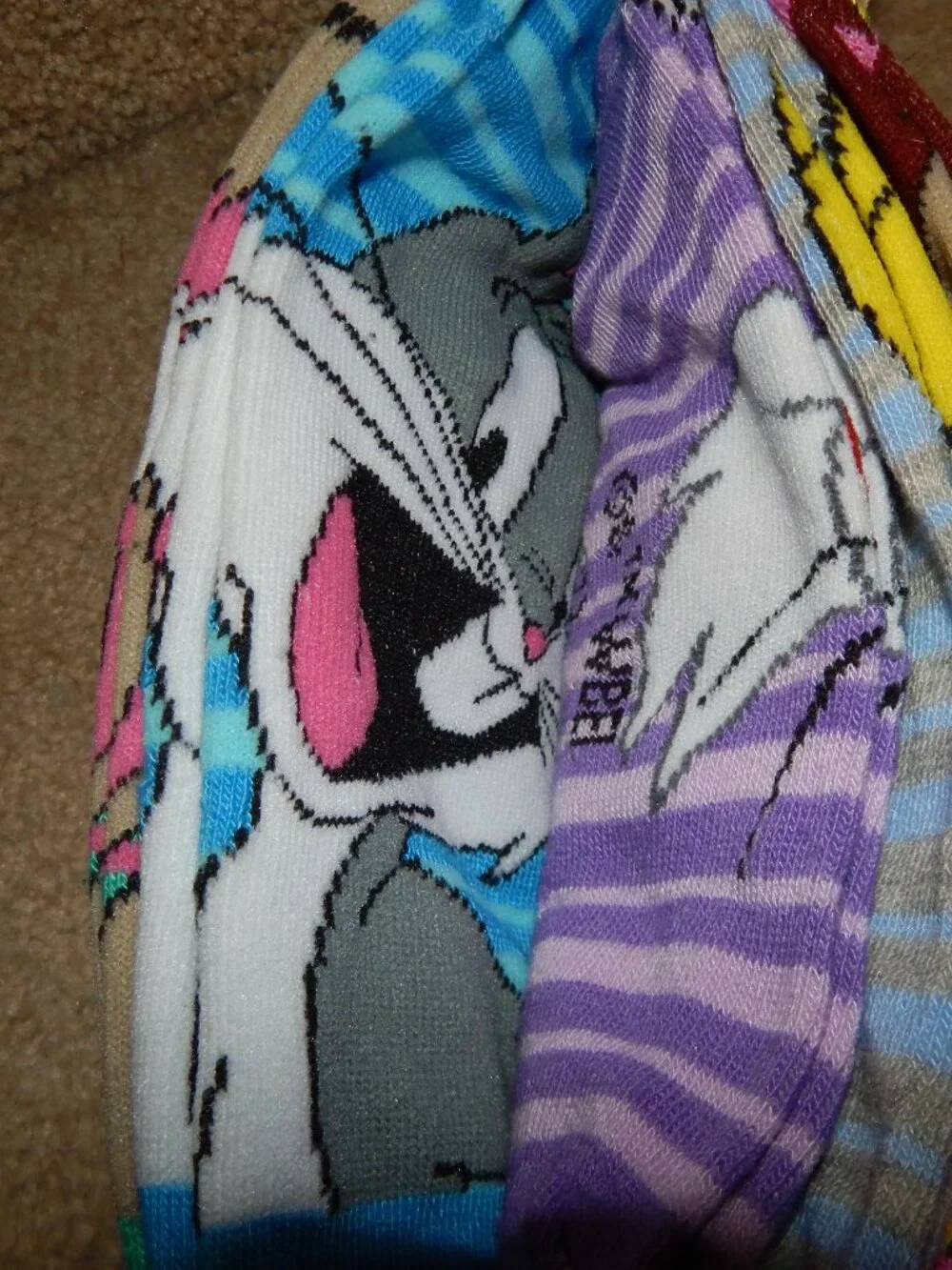 NWT LOONEY TUNES 5 Low Cut Socks TAZ BUGS BUNNY LOLA BUNNY SYLVESTER TWEETY